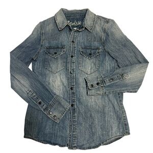 Madewell Lightweight Denim Button Up